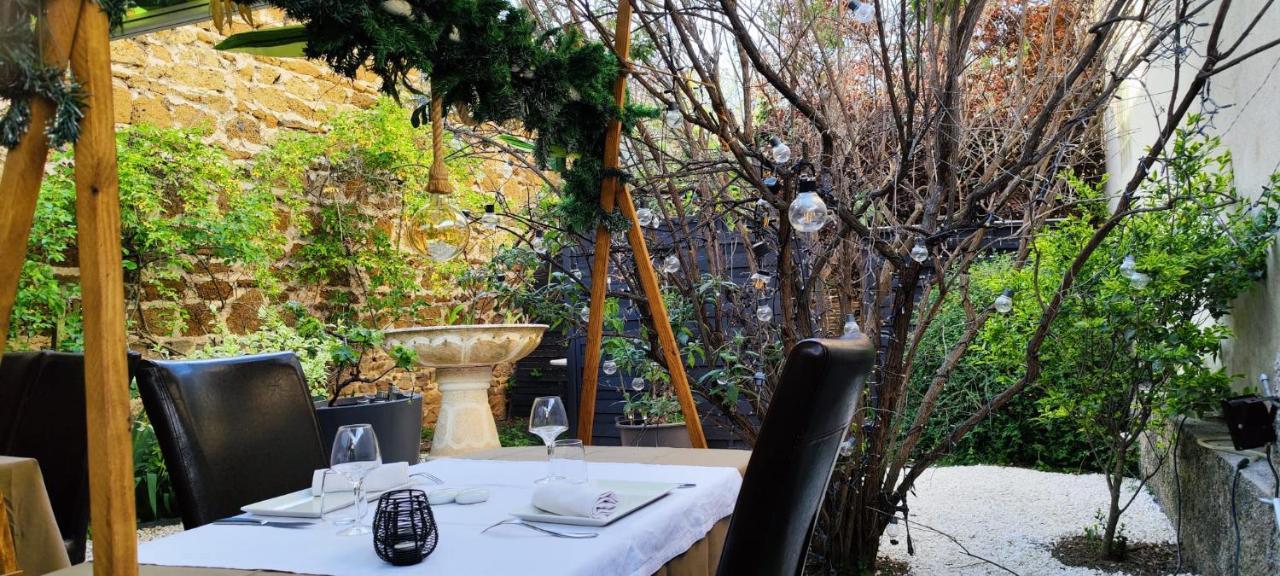 Logis Hotel Restaurant Entre Nous Langeac ภายนอก รูปภาพ
